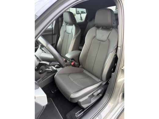 Audi A1 Sportback Sportback 35 TFSI S edition ACC-Navi-LED-Carplay-Stoelverwarming-150 pk ActivLease financial lease