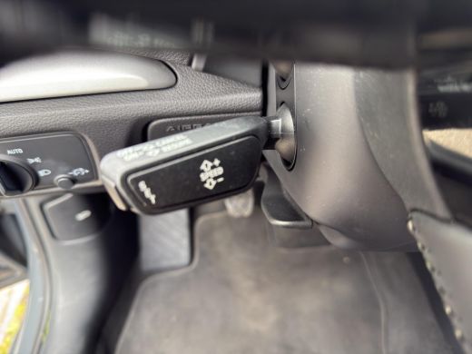 Audi A3 Sportback 30 TFSI | Navi | Parkeersensors V+A | Airco (automatisch) | 16"| Bluetooth | ActivLease financial lease