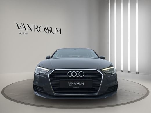 Audi A3 Sportback 30 TFSI | Navi | Parkeersensors V+A | Airco (automatisch) | 16"| Bluetooth | ActivLease financial lease