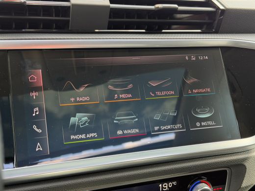 Audi Q3 35 TFSI S Line Pro Line S Pano-Carplay-LED-Trekhaak-19"-Camera ActivLease financial lease
