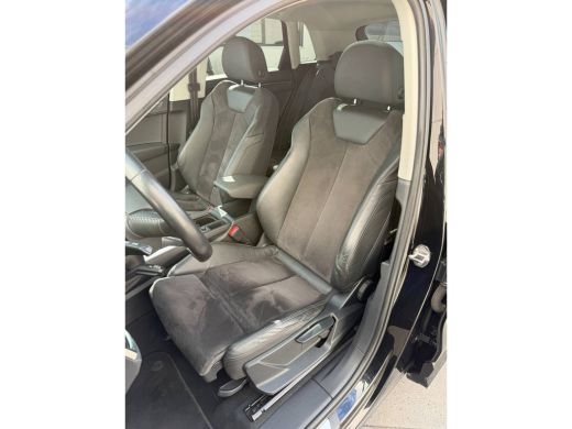 Audi Q3 35 TFSI S Line Pro Line S Pano-Carplay-LED-Trekhaak-19"-Camera ActivLease financial lease