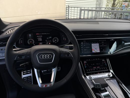 Audi Q8 60 TFSI e quattro Pro Line S Competition Pano-ACC-4Wstr-OLED-23"-B&O-Head up-Sportst-Trekhaak ActivLease financial lease
