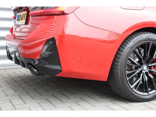 BMW 3 Serie 3-Serie TOURING 330e 292PK XDRIVE HIGH EXECUTIVE M-SPORT AUTOMAAT / NAVI / LEDER / CLIMA / PDC / ... ActivLease financial lease