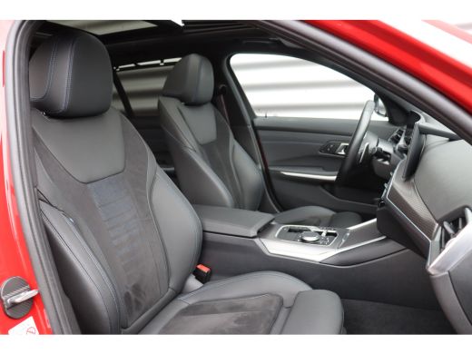 BMW 3 Serie 3-Serie TOURING 330e 292PK XDRIVE HIGH EXECUTIVE M-SPORT AUTOMAAT / NAVI / LEDER / CLIMA / PDC / ... ActivLease financial lease