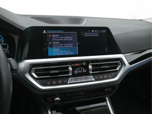 BMW 3 Serie 330e eDrive Edition (Plug-In) (INCL-BTW) Aut. *LEATHER | FULL-LED | DIGI-COCKPIT | HEATED-SPORTSE... ActivLease financial lease