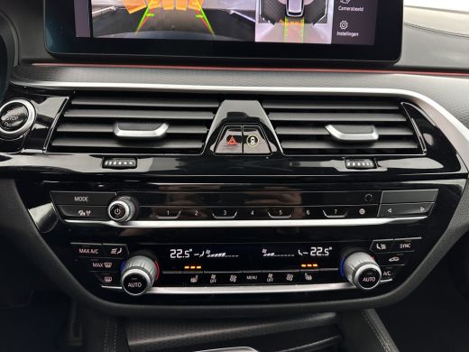 BMW 5 Serie Touring 530d M-Sportpack High Executive Edition (INCL-BTW) Aut. *PANO | LASERLIGHT | LEATHER | TO... ActivLease financial lease