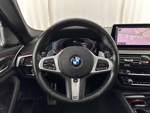 BMW 5 Serie Touring 530d M-Sportpack High Executive Edition (INCL-BTW) Aut. *PANO | LASERLIGHT | LEATHER | TO... ActivLease financial lease