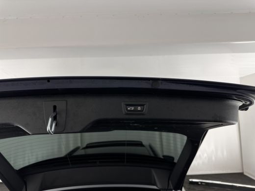 BMW 5 Serie Touring 530d M-Sportpack High Executive Edition (INCL-BTW) Aut. *PANO | LASERLIGHT | LEATHER | TO... ActivLease financial lease