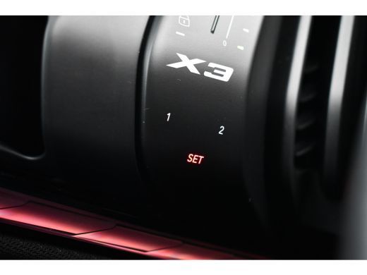 BMW X3 30e xDrive M-Sport Pano ACC 360 H/K HUD 20inch ActivLease financial lease