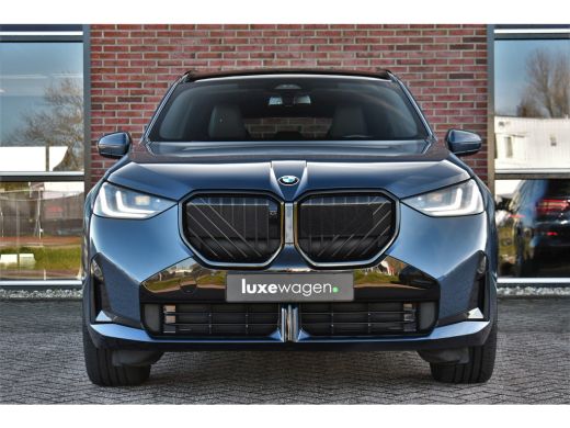 BMW X3 30e xDrive M-Sport Pano ACC 360 H/K HUD 20inch ActivLease financial lease