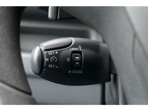 Citroën Jumpy 2.0 BLUEHDI 180PK BUSINESS M / NAVI / AIRCO / CAMERA / TREKHAAK / STOELVERWARMING / 3-ZITS / PDC ... ActivLease financial lease