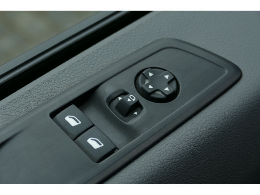 Citroën Jumpy 2.0 BLUEHDI 180PK BUSINESS M / NAVI / AIRCO / CAMERA / TREKHAAK / STOELVERWARMING / 3-ZITS / PDC ... ActivLease financial lease