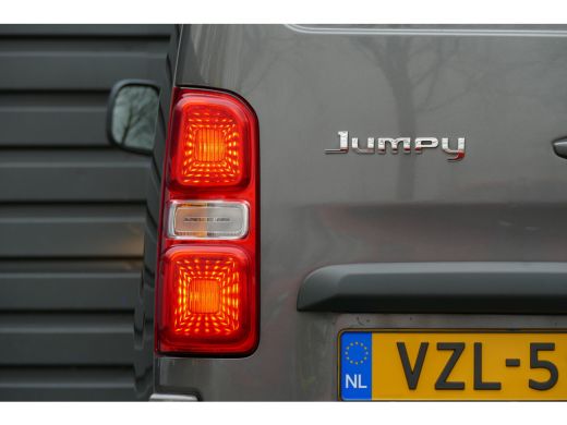 Citroën Jumpy 2.0 BLUEHDI 180PK BUSINESS M / NAVI / AIRCO / CAMERA / TREKHAAK / STOELVERWARMING / 3-ZITS / PDC ... ActivLease financial lease
