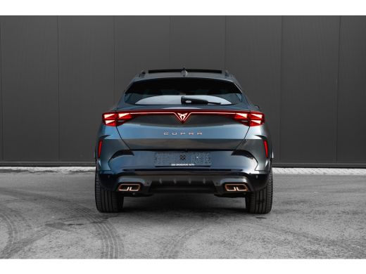CUPRA Formentor 1.5 TSI e-Hybrid 272pk VZ Performance | Garantie t/m 2030 | Panoramadak | Trekhaak | 360 Camera |... ActivLease financial lease