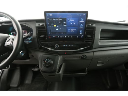 Ford E-Transit L2H2 Trend 68 kWh | Snelladen | SOH 98% | Airco | Camera | 3 Zits | Cruise | Carplay | Navi ActivLease financial lease