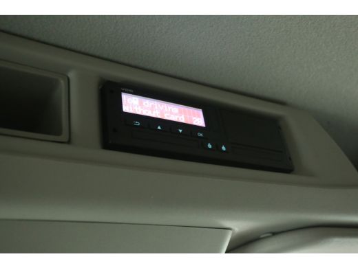 Ford E-Transit L2H2 Trend 68 kWh | Snelladen | SOH 98% | Airco | Camera | 3 Zits | Cruise | Carplay | Navi ActivLease financial lease