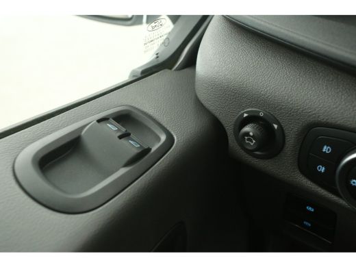 Ford E-Transit L2H2 Trend 68 kWh | Snelladen | SOH 98% | Airco | Camera | 3 Zits | Cruise | Carplay | Navi ActivLease financial lease