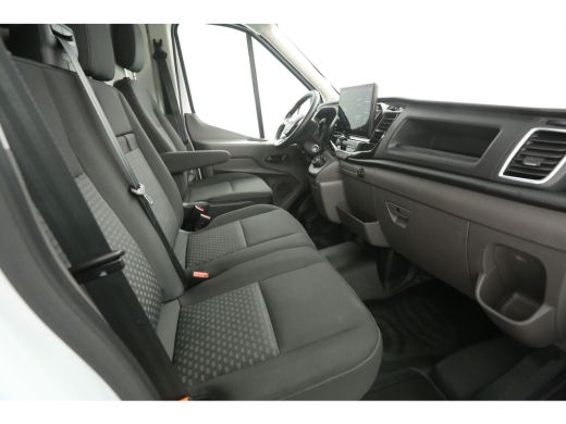 Ford E-Transit L2H2 Trend 68 kWh | Snelladen | SOH 98% | Airco | Camera | 3 Zits | Cruise | Carplay | Navi ActivLease financial lease