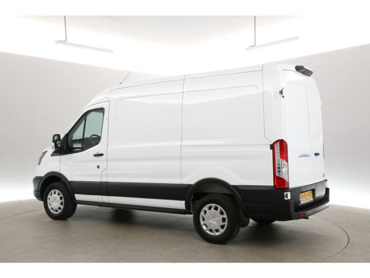 Ford E-Transit L2H2 Trend 68 kWh | Snelladen | SOH 98% | Airco | Camera | 3 Zits | Cruise | Carplay | Navi ActivLease financial lease