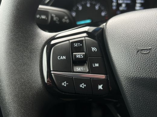 Ford Fiesta 1.1 | Cruise Control | Navi | Bluetooth | Airco | | Airco | Bluetooth telefoonvoorbereiding | Cru... ActivLease financial lease