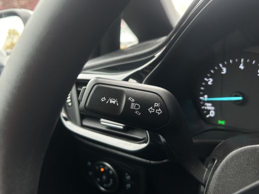 Ford Fiesta 1.1 | Cruise Control | Navi | Bluetooth | Airco | | Airco | Bluetooth telefoonvoorbereiding | Cru... ActivLease financial lease