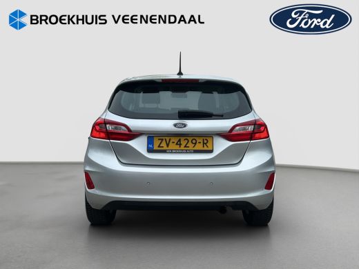 Ford Fiesta 1.1 | Cruise Control | Navi | Bluetooth | Airco | | Airco | Bluetooth telefoonvoorbereiding | Cru... ActivLease financial lease