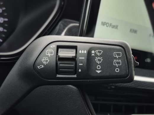 Ford Focus 1.0 EcoBoost Hybrid ST Line Full LED | Parkeersensoren | Full map navigatie | Carplay/android aut... ActivLease financial lease