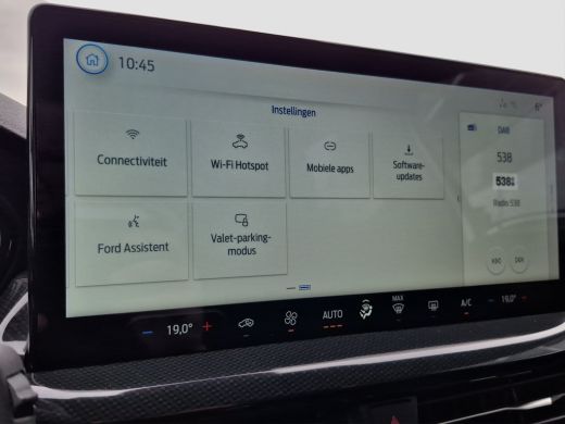 Ford Focus 1.0 EcoBoost Hybrid ST Line Full LED | Parkeersensoren | Full map navigatie | Carplay/android aut... ActivLease financial lease