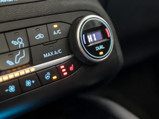 Ford Focus 1.0 EcoBoost Titanium X (PANORAMADAK, VIRTUAL COCKPIT, APPLE CARPLAY, STUUR/STOELVERWARMING, SPOR... ActivLease financial lease