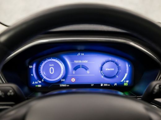 Ford Focus 1.0 EcoBoost Titanium X (PANORAMADAK, VIRTUAL COCKPIT, APPLE CARPLAY, STUUR/STOELVERWARMING, SPOR... ActivLease financial lease