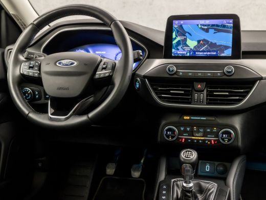 Ford Focus 1.0 EcoBoost Titanium X (PANORAMADAK, VIRTUAL COCKPIT, APPLE CARPLAY, STUUR/STOELVERWARMING, SPOR... ActivLease financial lease
