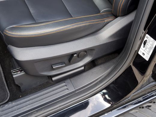 Ford Ranger 2.3 Double Cab PHEV Wildtrak | Lage BPM | Power Rollertop | 3500KG trekgew. | 5 Persoons | Winter... ActivLease financial lease