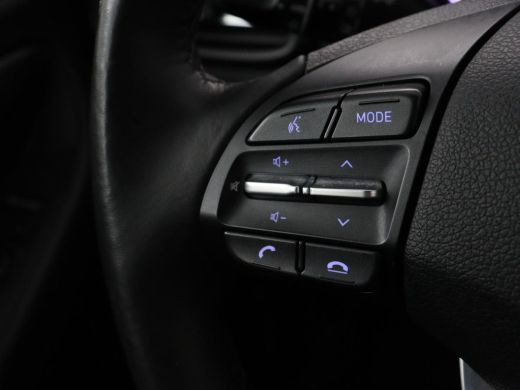 Hyundai i30 1.0 T-GDi MHEV Comfort Smart | Camera | Carplay | Keyless | Full LED | Navigatie | Climate contro... ActivLease financial lease