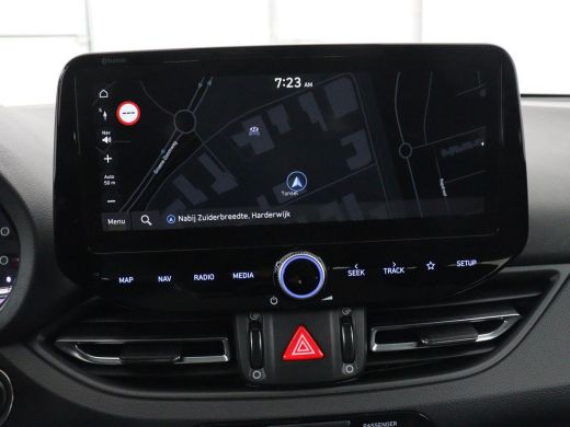 Hyundai i30 1.0 T-GDi MHEV Comfort Smart | Camera | Carplay | Keyless | Full LED | Navigatie | Climate contro... ActivLease financial lease