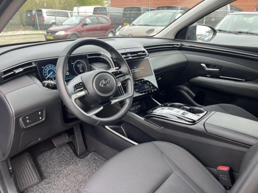 Hyundai Tucson 1.6 T-GDI PHEV Comfort 4WD | Stoelverwarming | Keyless | Android auto Apple Carplay |  Navigatie ... ActivLease financial lease