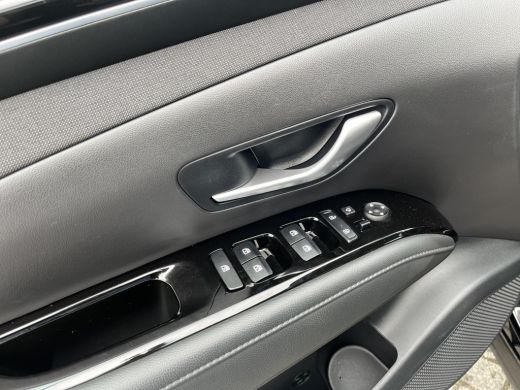 Hyundai Tucson 1.6 T-GDI PHEV Comfort 4WD | Stoelverwarming | Keyless | Android auto Apple Carplay |  Navigatie ... ActivLease financial lease