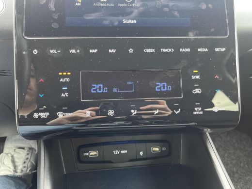 Hyundai Tucson 1.6 T-GDI PHEV Comfort 4WD | Stoelverwarming | Keyless | Android auto Apple Carplay |  Navigatie ... ActivLease financial lease