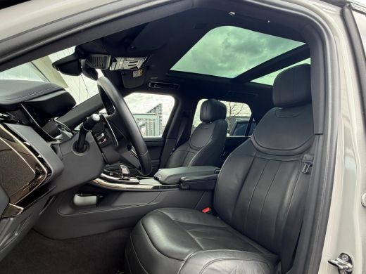 Land Rover Range Rover Sport P460e Dynamic SE | 23 Inch | Pano | Elektrische trekhaak | Stoelkoeling | Black Pack ActivLease financial lease