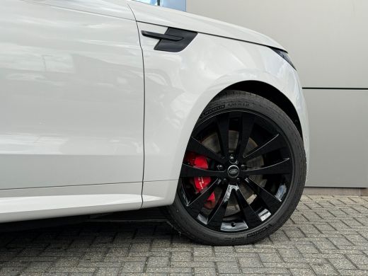 Land Rover Range Rover Sport P460e Dynamic SE | 23 Inch | Pano | Elektrische trekhaak | Stoelkoeling | Black Pack ActivLease financial lease