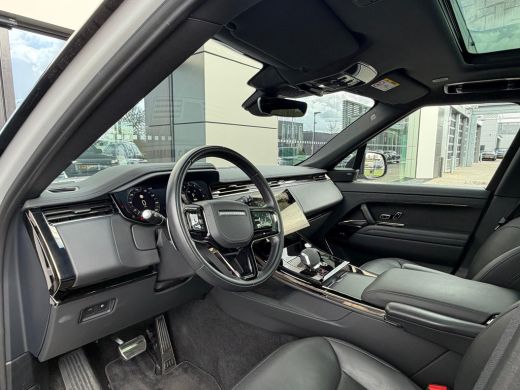 Land Rover Range Rover Sport P460e Dynamic SE | 23 Inch | Pano | Elektrische trekhaak | Stoelkoeling | Black Pack ActivLease financial lease