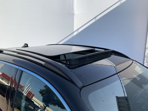 Lynk & Co 01 1.5 PHEV 262PK Adapt.Cruise ZwarteHemel 360&deg; Cam Carplay Plug-in Stoelverw Vol opties! ActivLease financial lease