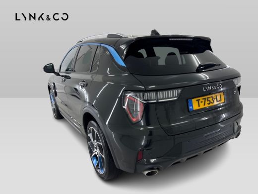 Lynk & Co 01 1.5 PHEV 262PK Adapt.Cruise ZwarteHemel 360&deg; Cam Carplay Plug-in Stoelverw Vol opties! ActivLease financial lease