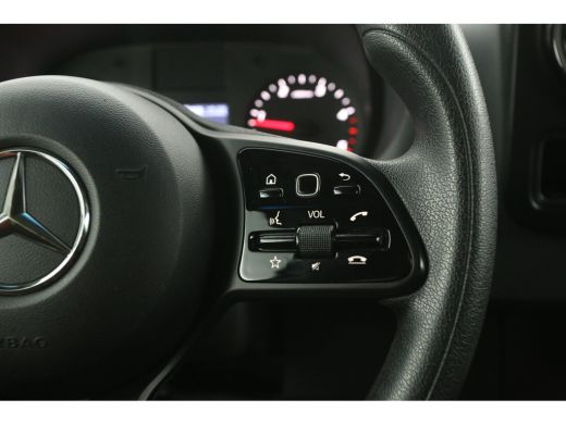 Mercedes-Benz Sprinter 316 2.2 CDI L2H2 | Airco | Cruise | Camera | Carplay | Trekhaak | Navi | Parkeersens. ActivLease financial lease