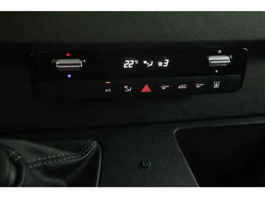 Mercedes-Benz Sprinter 316 2.2 CDI L2H2 | Airco | Cruise | Camera | Carplay | Trekhaak | Navi | Parkeersens. ActivLease financial lease
