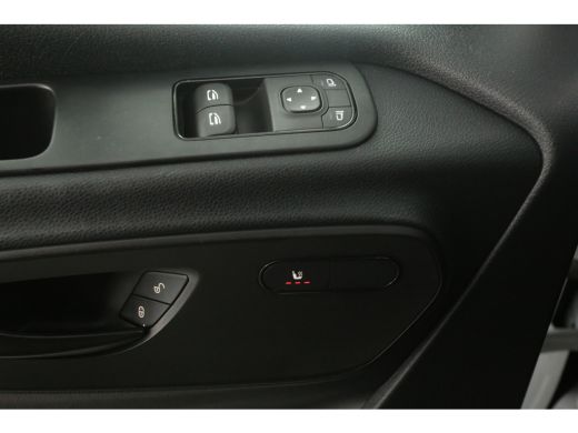 Mercedes-Benz Sprinter 316 2.2 CDI L2H2 | Airco | Cruise | Camera | Carplay | Trekhaak | Navi | Parkeersens. ActivLease financial lease