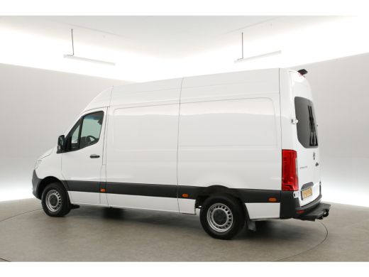 Mercedes-Benz Sprinter 316 2.2 CDI L2H2 | Airco | Cruise | Camera | Carplay | Trekhaak | Navi | Parkeersens. ActivLease financial lease