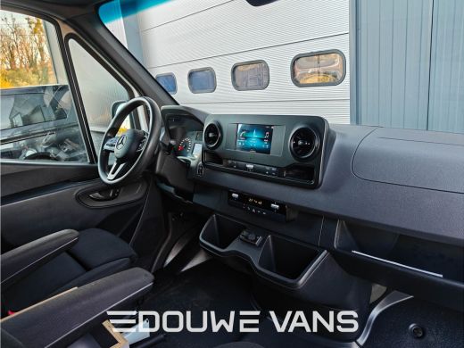 Mercedes-Benz Sprinter L2 H2 Automaat 317 3500 Trekhaak MBUX NAP BOTT Inrichting Standkachel Omvormer (Nieuwe motor 70km) ActivLease financial lease