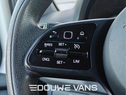 Mercedes-Benz Sprinter L2 H2 Automaat 317 3500 Trekhaak MBUX NAP BOTT Inrichting Standkachel Omvormer (Nieuwe motor 70km) ActivLease financial lease