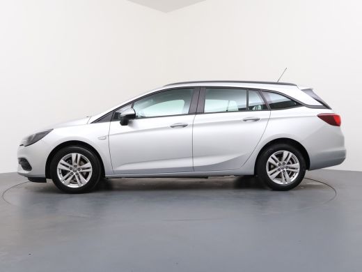 Opel Astra Sports Tourer 1.2 Edition / Navigatie / Parkeersensoren / Carplay / LED / 16'' LMV ActivLease financial lease