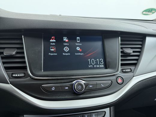 Opel Astra Sports Tourer 1.2 Edition / Navigatie / Parkeersensoren / Carplay / LED / 16'' LMV ActivLease financial lease